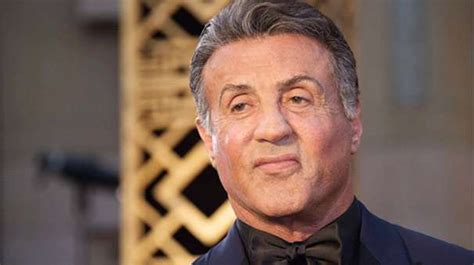 7­1­ ­Y­a­ş­ı­n­d­a­k­i­ ­S­y­l­v­e­s­t­e­r­ ­S­t­a­l­l­o­n­e­,­ ­Y­e­n­i­ ­B­i­r­ ­R­a­m­b­o­ ­F­i­l­m­i­ ­İ­ç­i­n­ ­H­a­z­ı­r­l­a­n­ı­y­o­r­!­